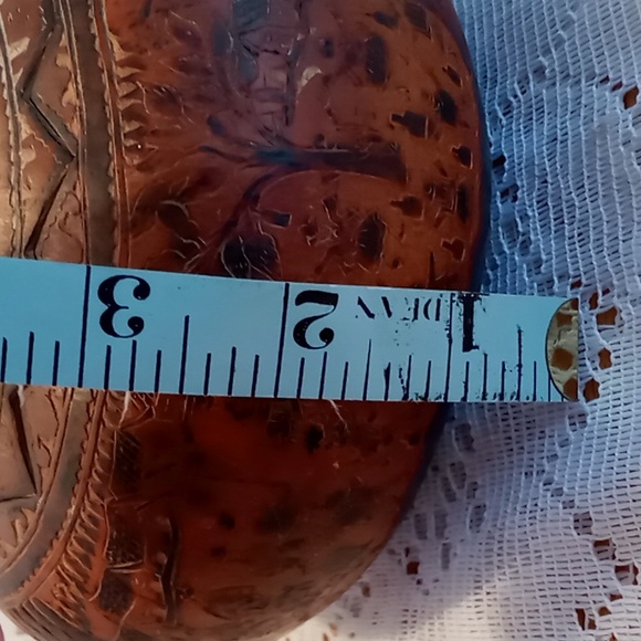 Vintage Hand Crafted/Carved Gourd Peruvian Folk Art Trinket Box Signed - Picture 14 of 15